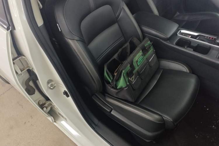 Used Nissan Sylphy 2023 1.6L CVT Enjoyment Edition Right Front Seat