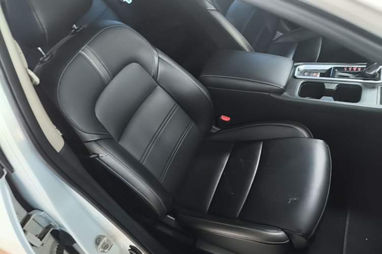 Used Nissan Sylphy 2023 1.6L CVT Enjoyment Edition Right Front Seat