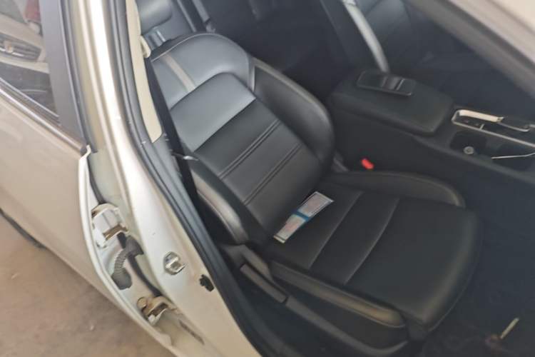Used Nissan Sylphy 2023 1.6L CVT Enjoyment Edition Right Front Seat