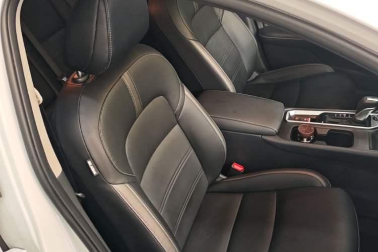 Used Nissan Sylphy 2023 1.6L CVT Enjoyment Edition Right Front Seat