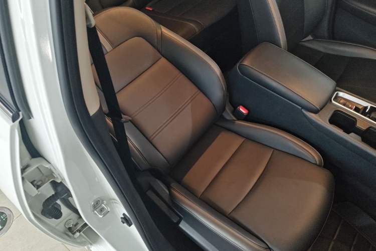 Used Nissan Sylphy 2023 1.6L CVT Enjoyment Edition Right Front Seat