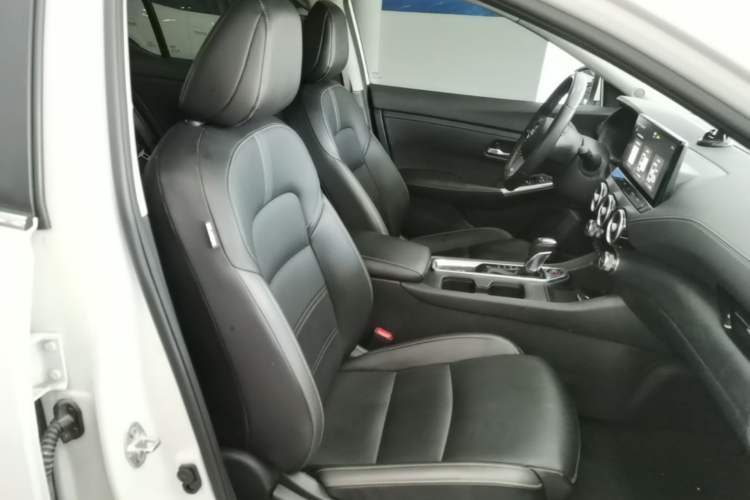 Used Nissan Sylphy 2023 1.6L CVT Enjoyment Edition Right Front Seat