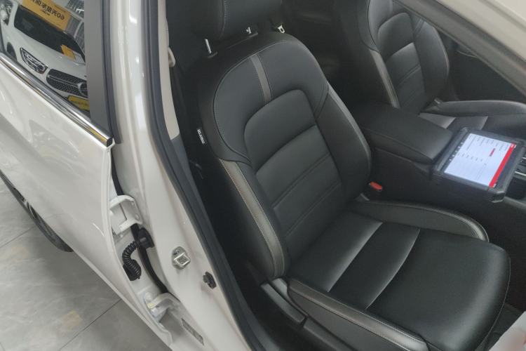 Used Nissan Sylphy 2023 Revised 1.6L CVT Enjoyment Edition Right Front Seat