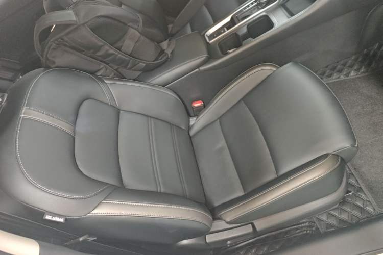 Used Nissan Sylphy 2023 Revised 1.6L CVT Enjoyment Edition Right Front Seat