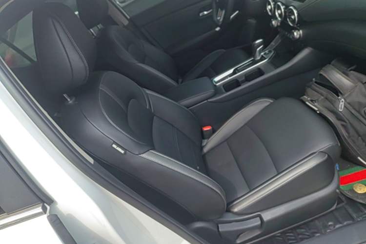 Used Nissan Sylphy 2023 1.6L CVT Enjoyment Edition Right Front Seat