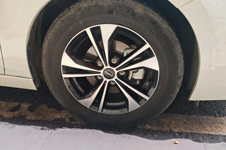 Used Nissan Sylphy 2023 1.6L CVT Enjoyment Edition Right Front Wheel Hub