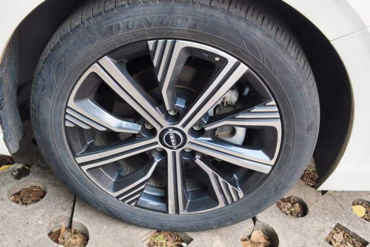 Used Nissan Sylphy 2023 Super Hybrid Electric Drive Super Intelligent Driving Max Right Front Wheel Hub