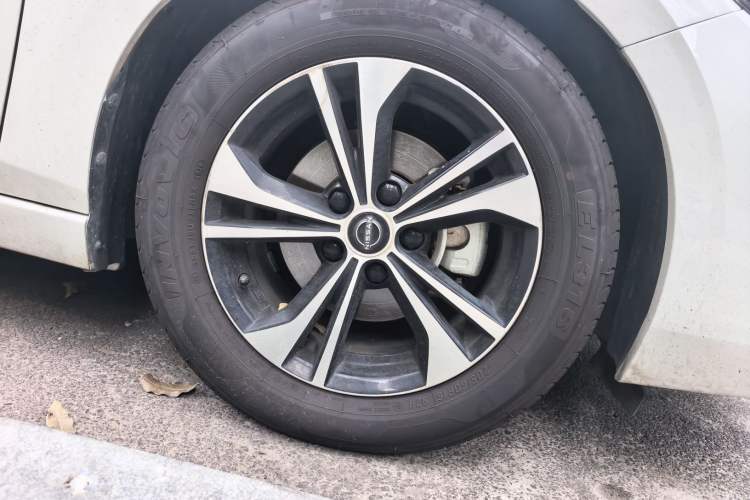 Used Nissan Sylphy 2023 1.6L CVT Enjoyment Edition Right Front Wheel Hub