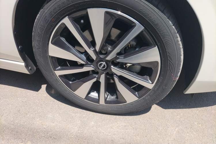 Used Nissan Sylphy 2023 Super Hybrid Electric Drive Super Smart Connectivity Plus Right Front Wheel Hub
