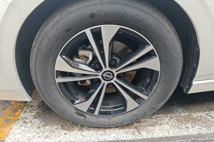 Used Nissan Sylphy 2023 1.6L CVT Enjoyment Edition Right Front Wheel Hub
