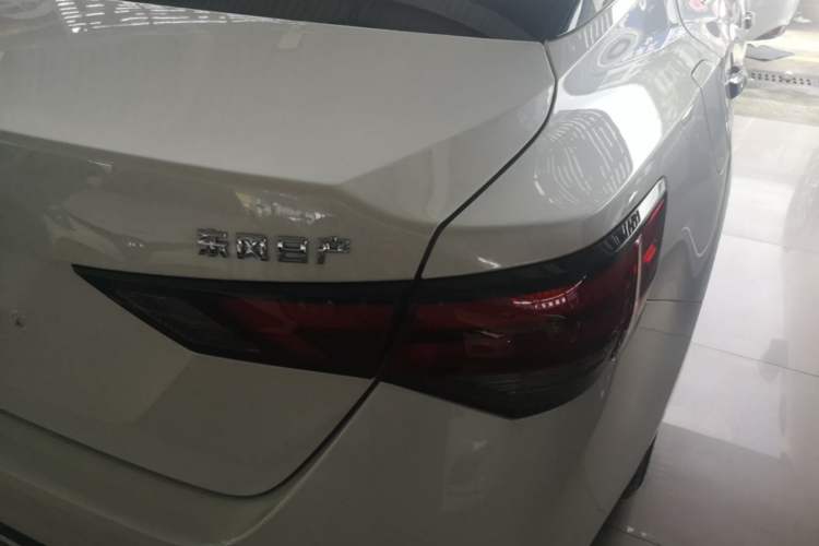Used Nissan Sylphy 2023 1.6L CVT Smart Drive Version Right Rear Taillight
