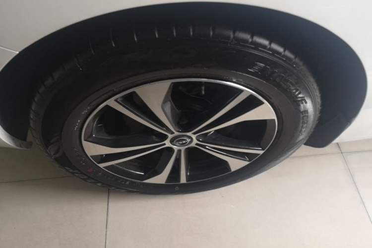 Used Nissan Sylphy 2023 1.6L CVT Smart Drive Version Right Rear Wheel Hub