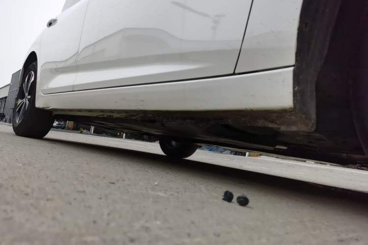 Used Nissan Sylphy 2023 1.6L CVT Enjoyment Edition Right Side Sill