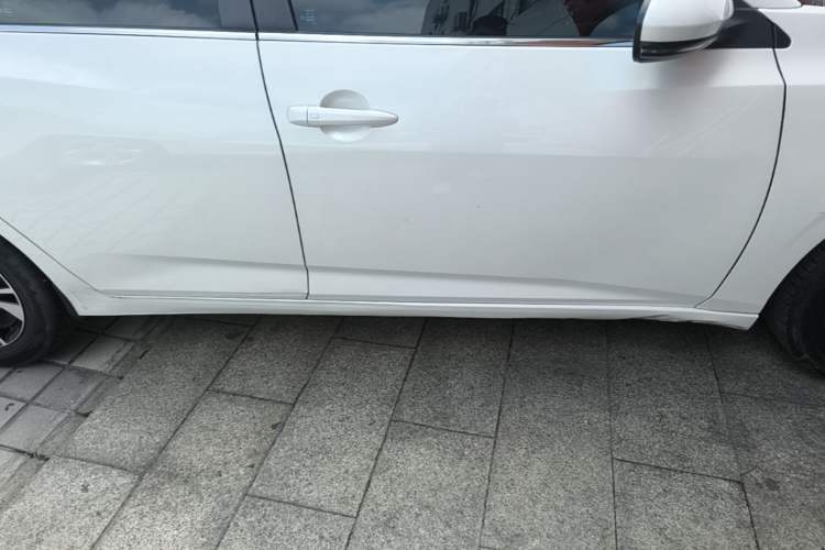 Used Nissan Sylphy 2023 1.6L CVT Enjoyment Edition Right Side Sill