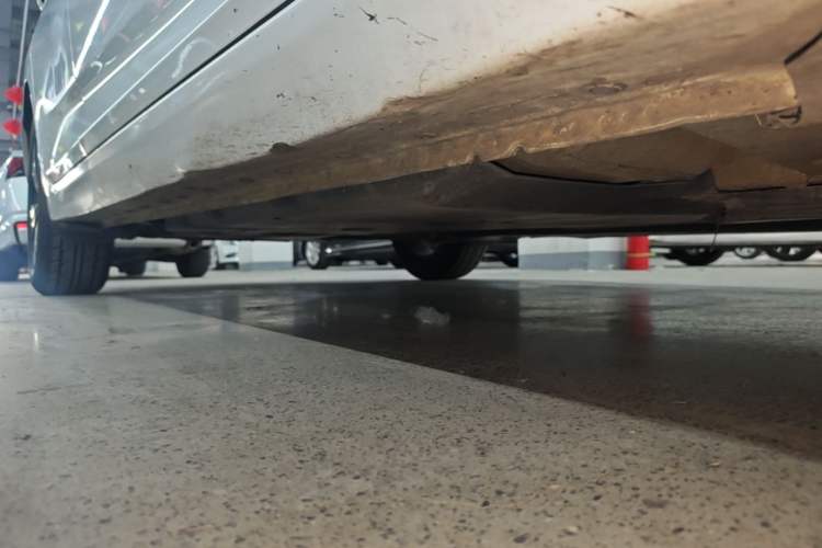 Used Nissan Sylphy 2023 1.6L CVT Enjoyment Edition Right Side Sill