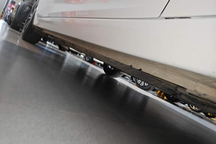 Used Nissan Sylphy 2023 Revised 1.6L CVT Enjoyment Edition Right Side Sill