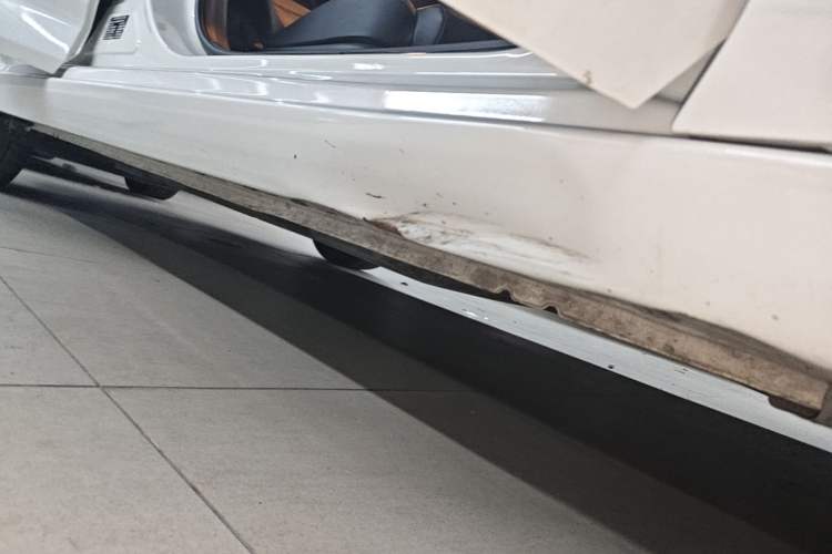 Used Nissan Sylphy 2023 1.6L CVT Enjoyment Edition Right Side Sill