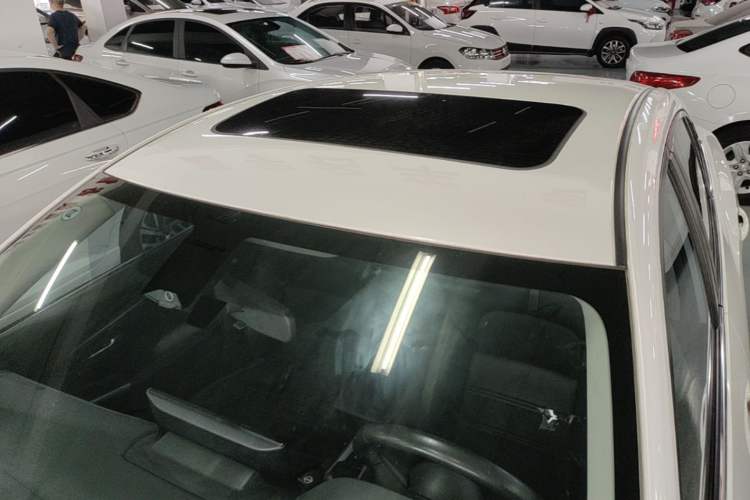 Used Nissan Sylphy 2023 1.6L CVT Enjoyment Edition Roof
