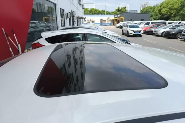 Used Nissan Sylphy 2023 1.6L CVT Enjoyment Edition Roof