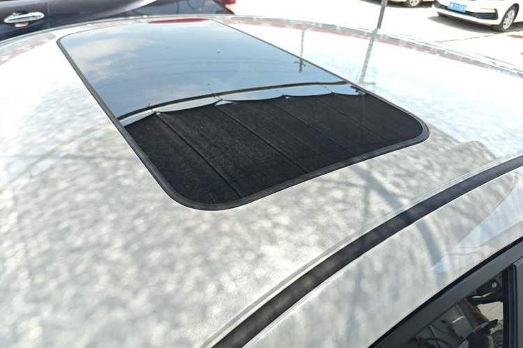 Used Nissan Sylphy 2023 1.6L CVT Enjoyment Edition Roof