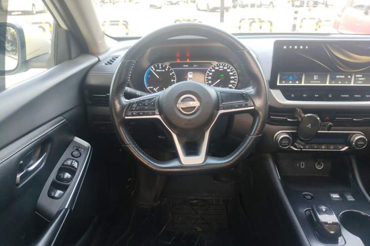 Used Nissan Sylphy 2023 Super Hybrid Electric Drive Super Smart Connectivity Plus Steering Wheel
