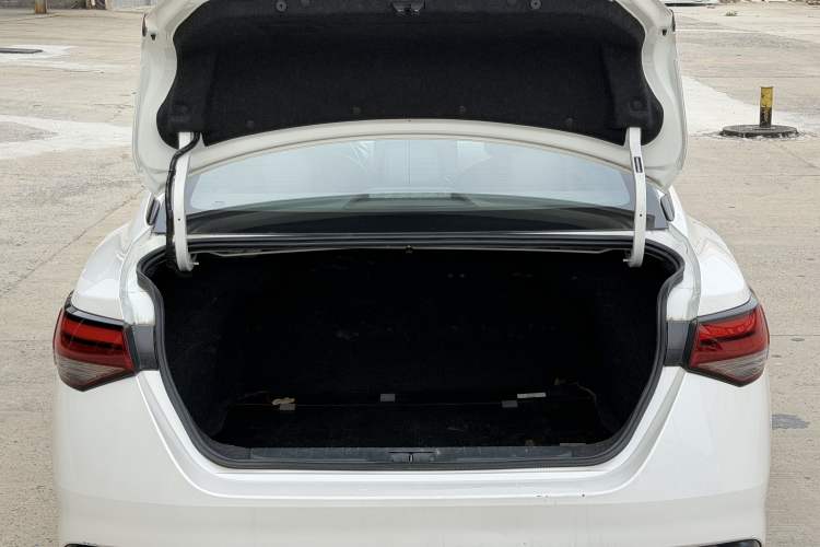 Used Nissan Sylphy 2023 1.6L CVT Enjoyment Edition Trunk
