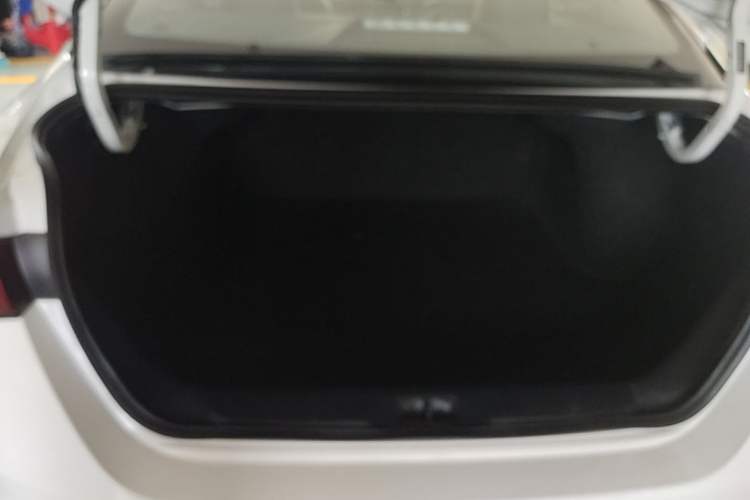 Used Nissan Sylphy 2023 1.6L CVT Enjoyment Edition Trunk