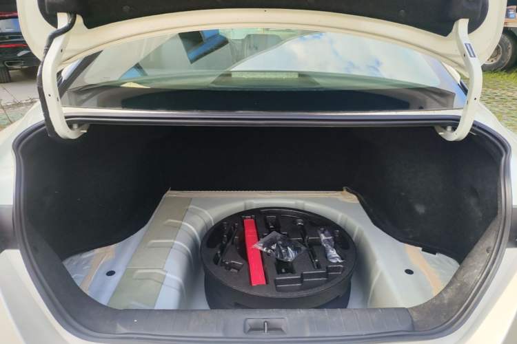 Used Nissan Sylphy 2023 1.6L CVT Enjoyment Edition Trunk