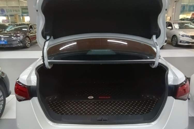 Used Nissan Sylphy 2023 1.6L CVT Enjoyment Edition Trunk