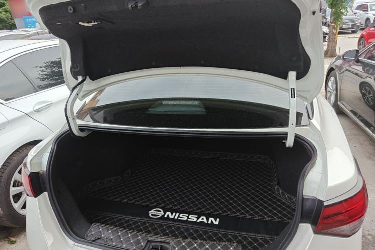 Used Nissan Sylphy 2023 1.6L CVT Enjoyment Edition Trunk
