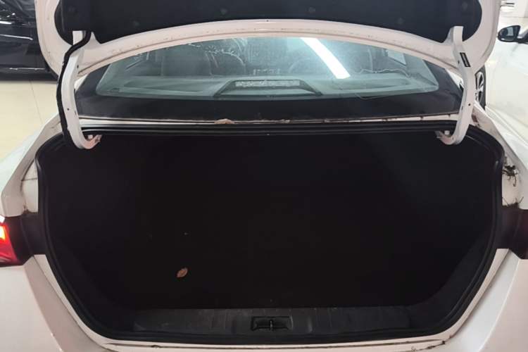 Used Nissan Sylphy 2023 1.6L CVT Enjoyment Edition Trunk