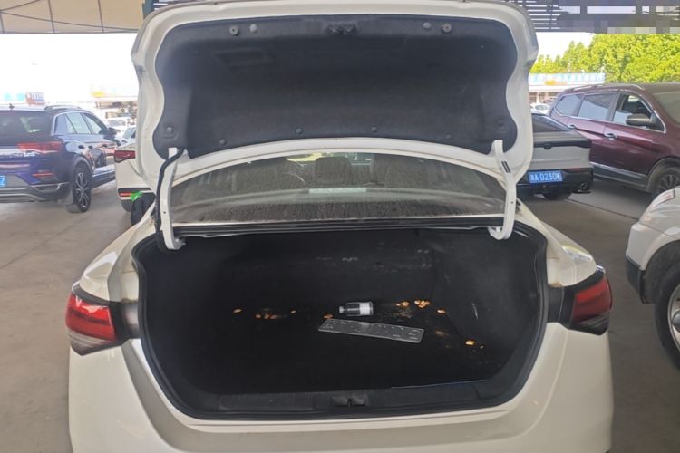 Used Nissan Sylphy 2023 1.6L CVT Enjoyment Edition Trunk