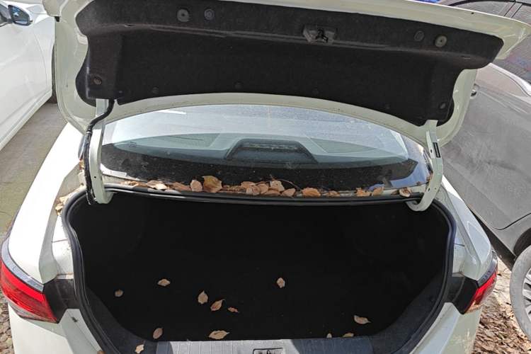 Used Nissan Sylphy 2023 1.6L CVT Enjoyment Edition Trunk