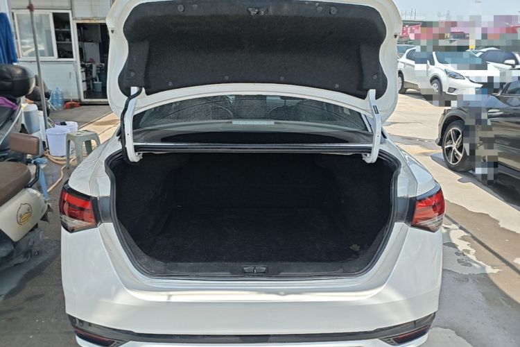 Used Nissan Sylphy 2023 1.6L CVT Enjoyment Edition Trunk