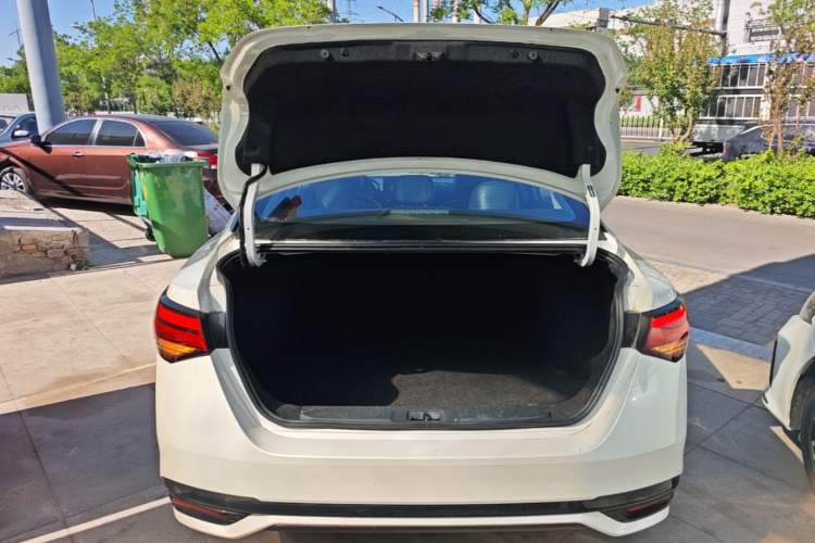 Used Nissan Sylphy 2023 1.6L CVT Enjoyment Edition Trunk