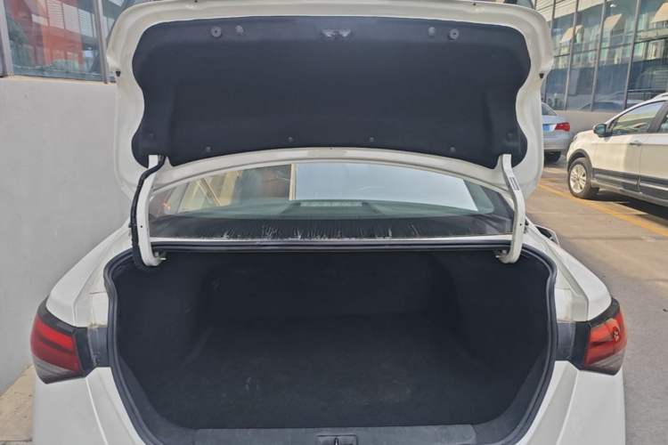 Used Nissan Sylphy 2023 1.6L CVT Enjoyment Edition Trunk