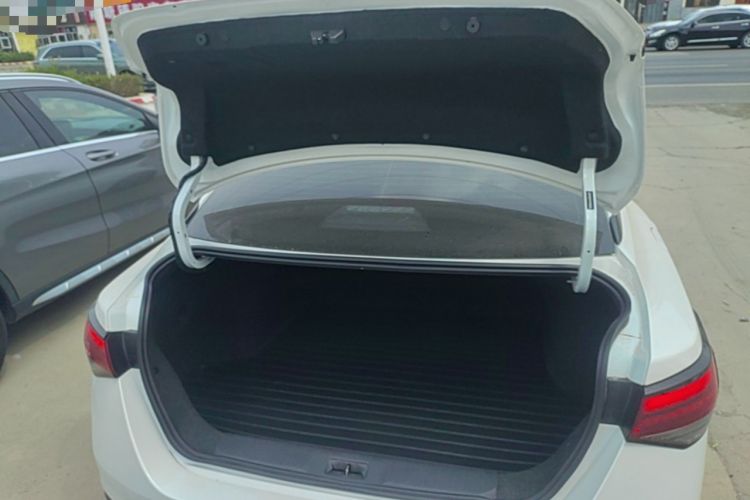 Used Nissan Sylphy 2023 1.6L CVT Enjoyment Edition Trunk
