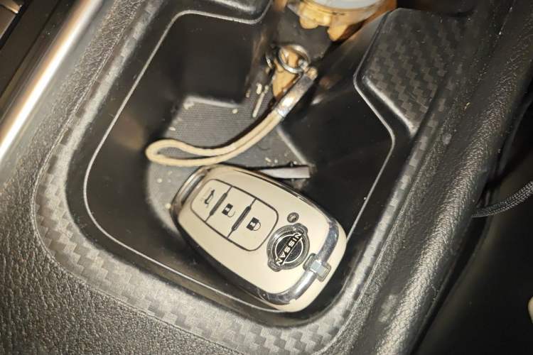 Used Nissan Sylphy 2023 1.6L CVT Smart Drive Version Vehicle Key
