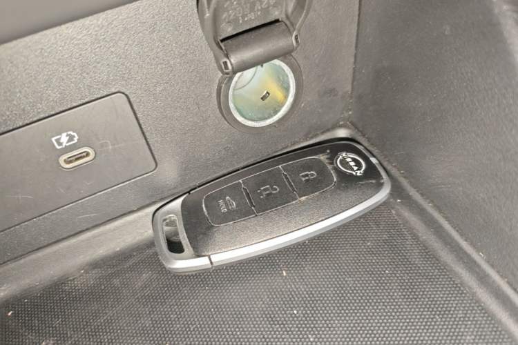 Used Nissan Sylphy 2023 1.6L CVT Enjoyment Edition Vehicle Key