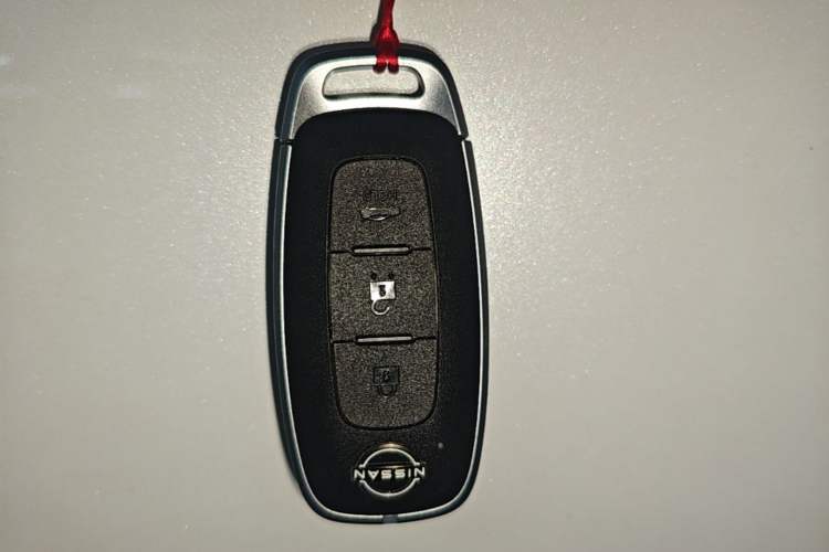 Used Nissan Sylphy 2023 Revised 1.6L CVT Enjoyment Edition Vehicle Key