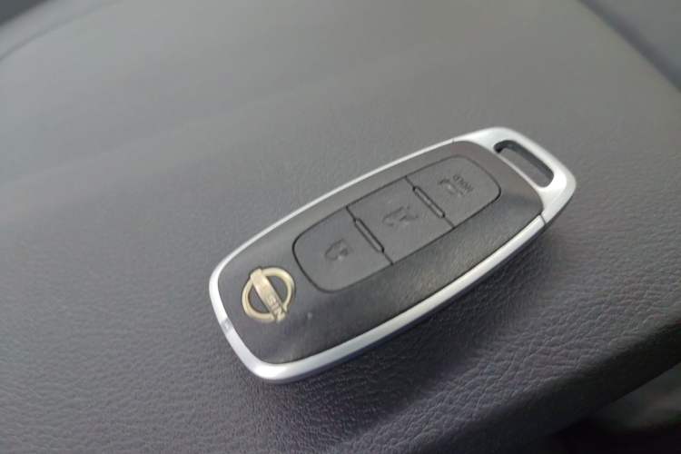 Used Nissan Sylphy 2023 1.6L CVT Enjoyment Edition Vehicle Key
