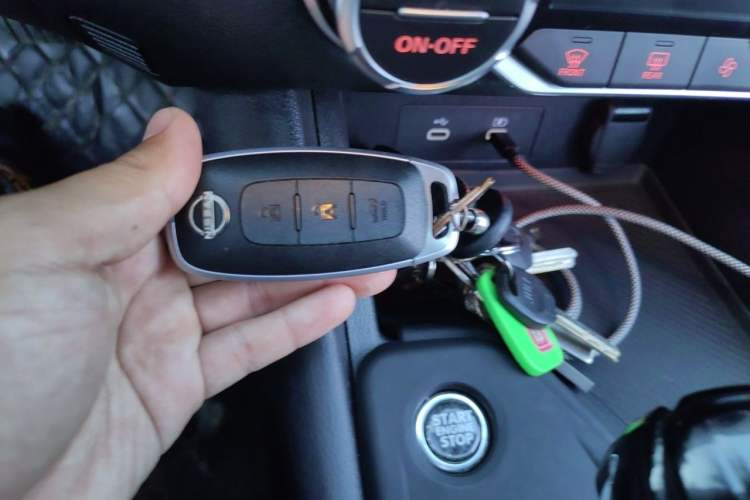 Used Nissan Sylphy 2023 Revised 1.6L CVT Enjoyment Edition Vehicle Key