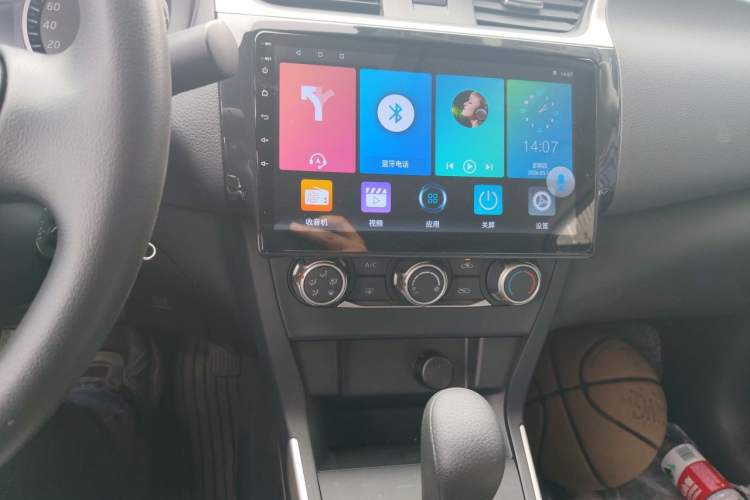 Used Nissan Sylphy 2024 Restyled Version 2 Classic 1.6XE CVT Comfort Edition Audio And AC Panel
