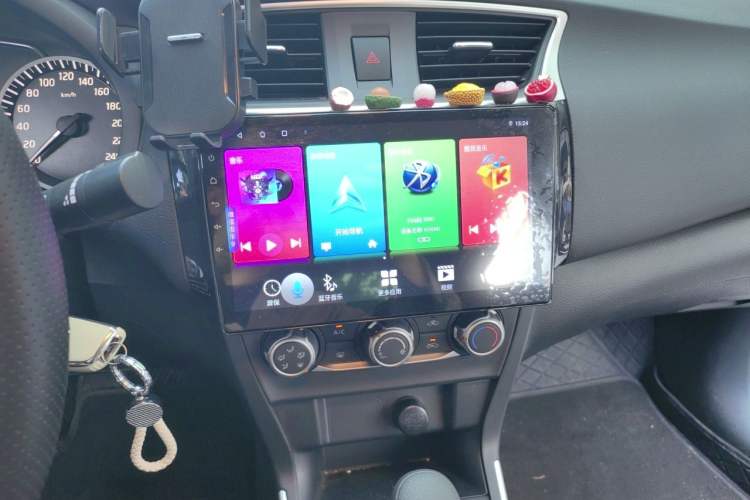 Used Nissan Sylphy 2024 Facelifted Three Classic 1.6XE CVT Comfort Edition Audio And AC Panel
