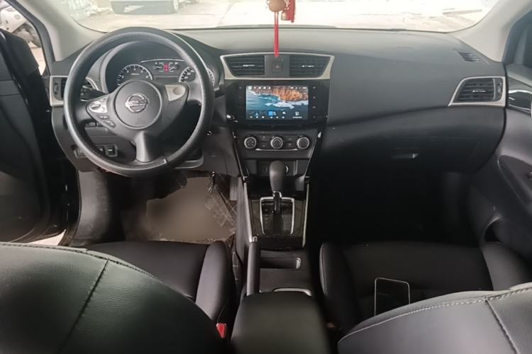 Used Nissan Sylphy 2024 Classic 1.6XL CVT Luxury Edition Center Console