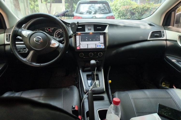 Used Nissan Sylphy 2024 Classic 1.6XE CVT Comfort Edition Center Console