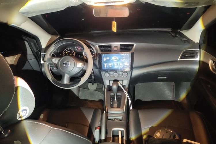 Used Nissan Sylphy 2024 Revised Version Classic 1.6XE CVT Comfort Edition Center Console