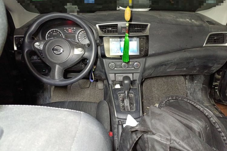 Used Nissan Sylphy 2024 Revised Version Classic 1.6XE+ CVT with Large Screen Center Console