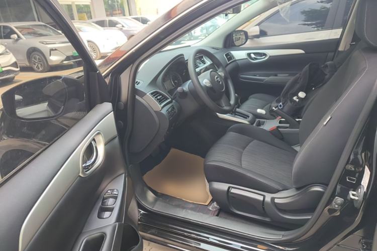 Used Nissan Sylphy 2024 Restyled Version 2 Classic 1.6XE CVT Comfort Edition Driver Seat