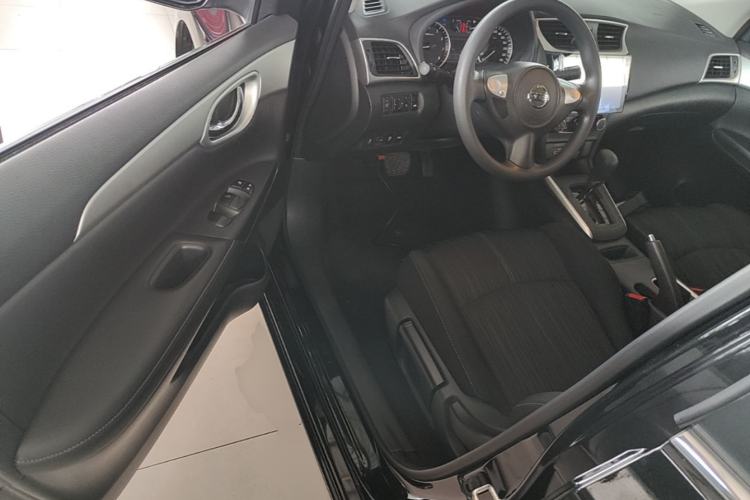 Used Nissan Sylphy 2024 Classic 1.6XE CVT Comfort Edition Driver Seat